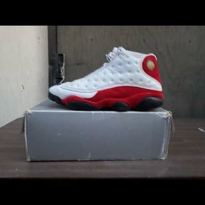 Air Jordan 13 Chicago OG Size 11
